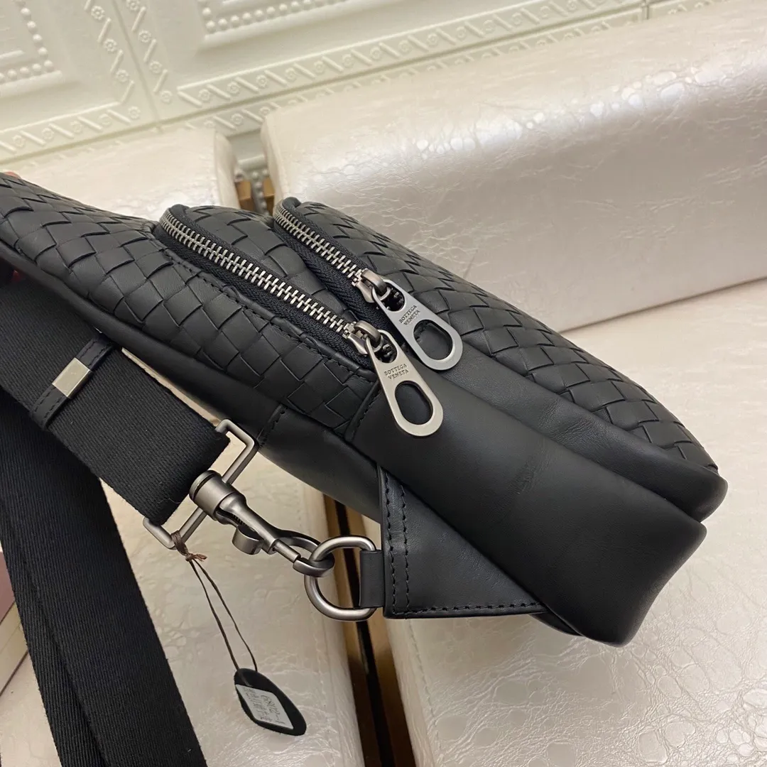 All categories 💚 Top version men’s bags 💚 BV 2024 new BV chest bag